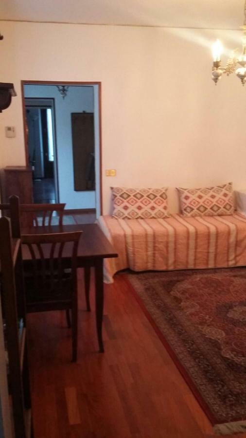 Stresa Apartment Luaran gambar