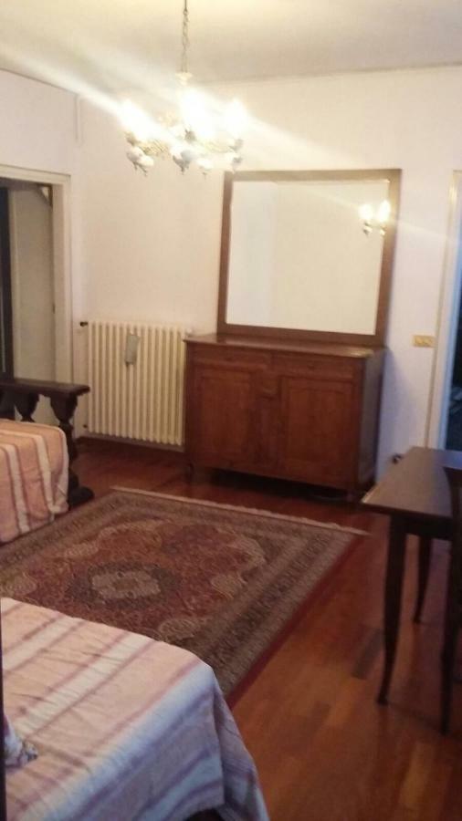Stresa Apartment Luaran gambar
