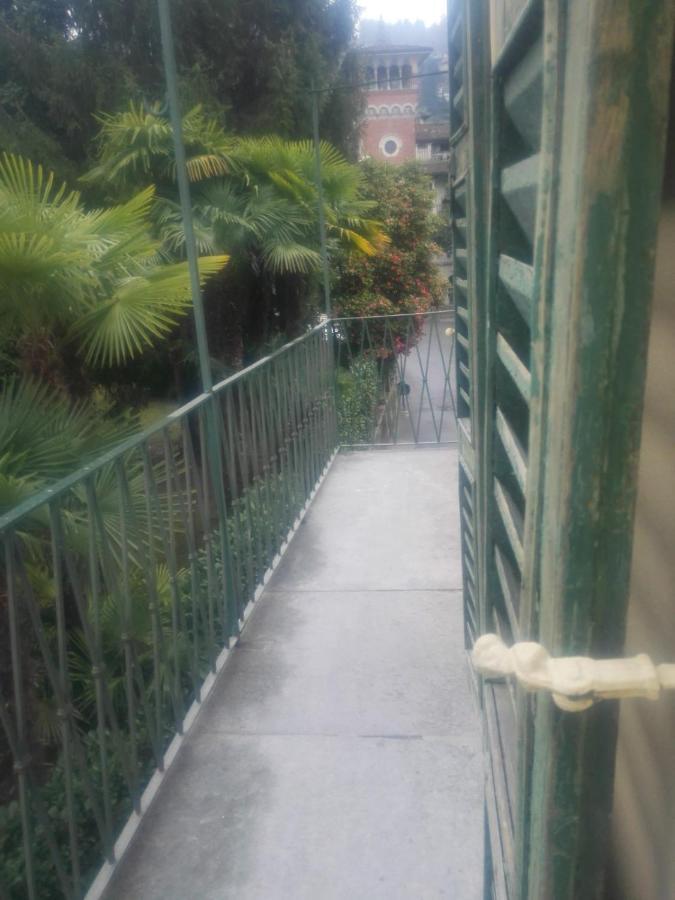 Stresa Apartment Luaran gambar